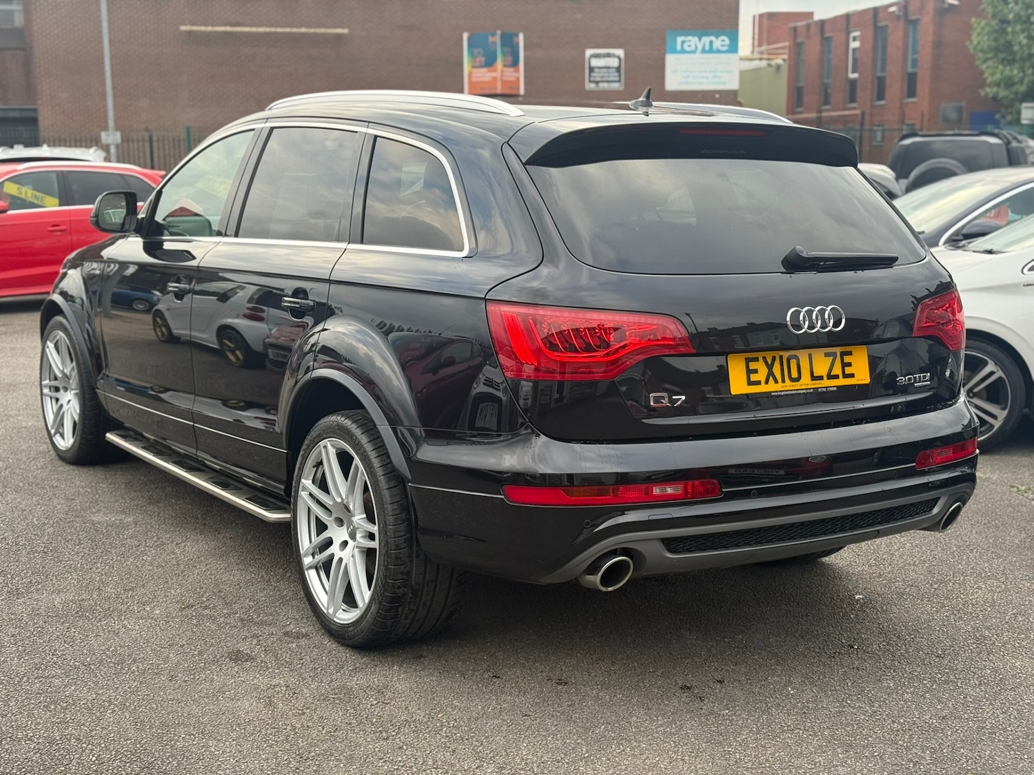 Used Audi Q7 2010 for sale - 76092219: Photo 5