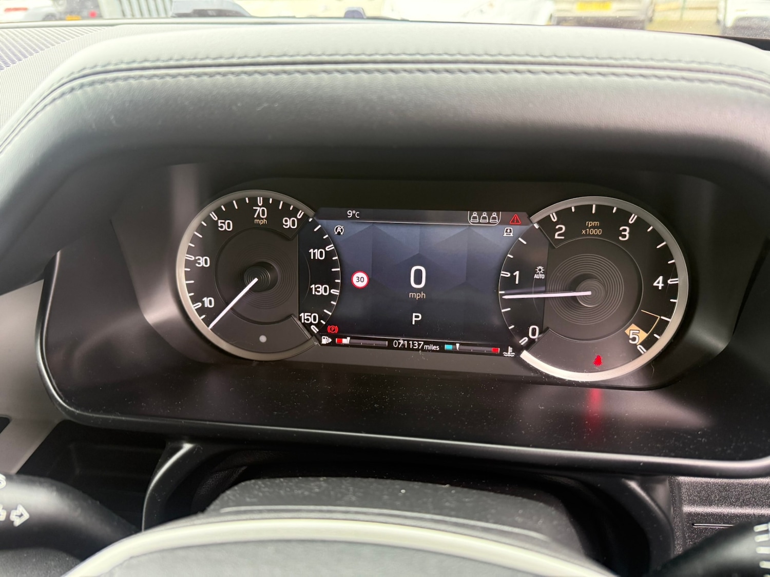 Used Land Rover Defender 2020 for sale - 77903874: Photo 11