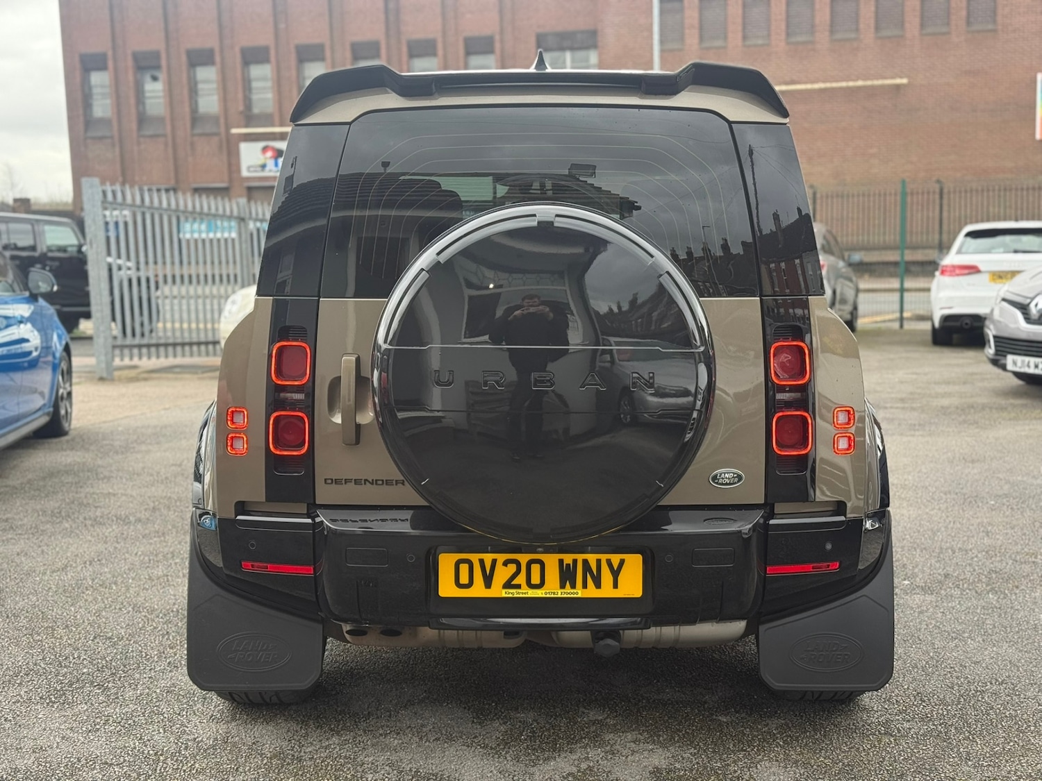 Used Land Rover Defender 2020 for sale - 77903874: Photo 6