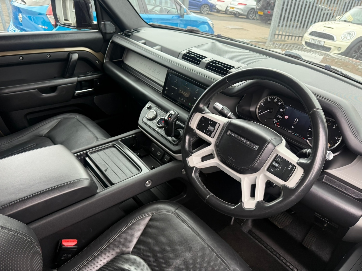 Used Land Rover Defender 2020 for sale - 77903874: Photo 9