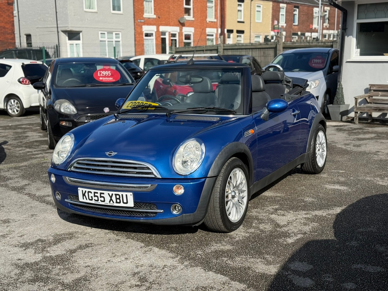 Used MINI Convertible 2005 for sale - 77445990: Photo 3