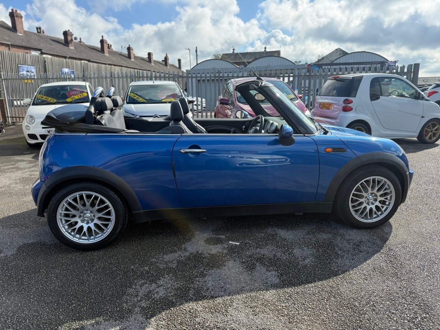 Used MINI Convertible 2005 for sale - 77445990: Photo 8
