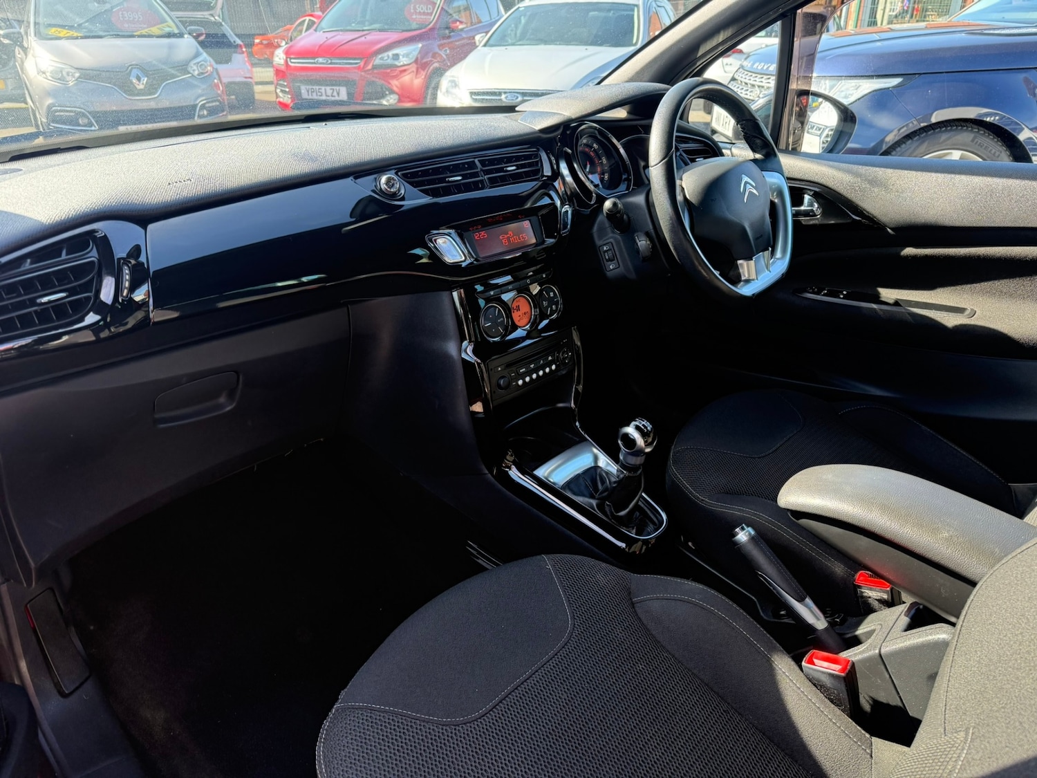 Used Citroen DS3 2012 for sale - 77974780: Photo 18