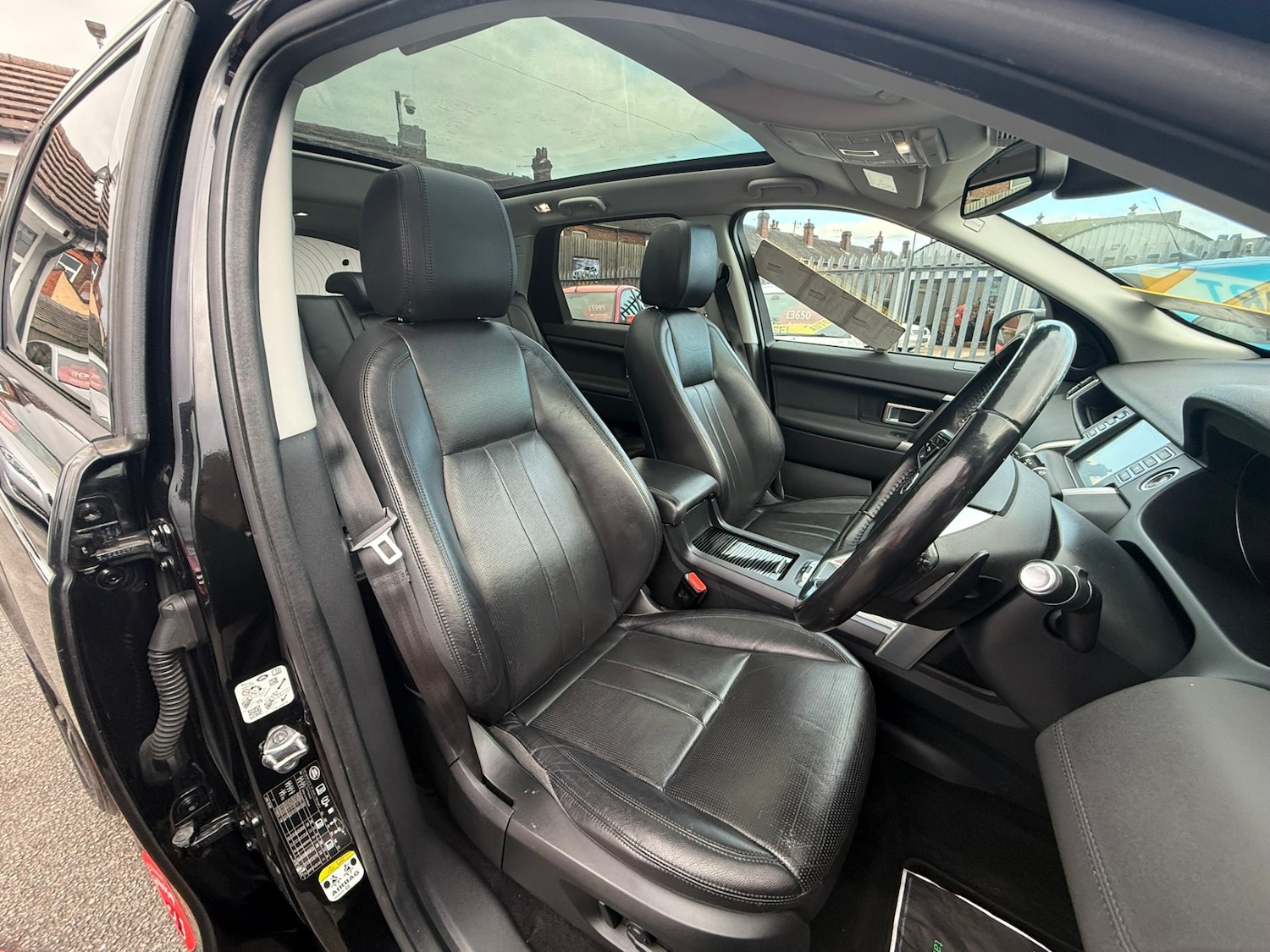 Used Land Rover Discovery Sport 2018 for sale - 77730936: Photo 18