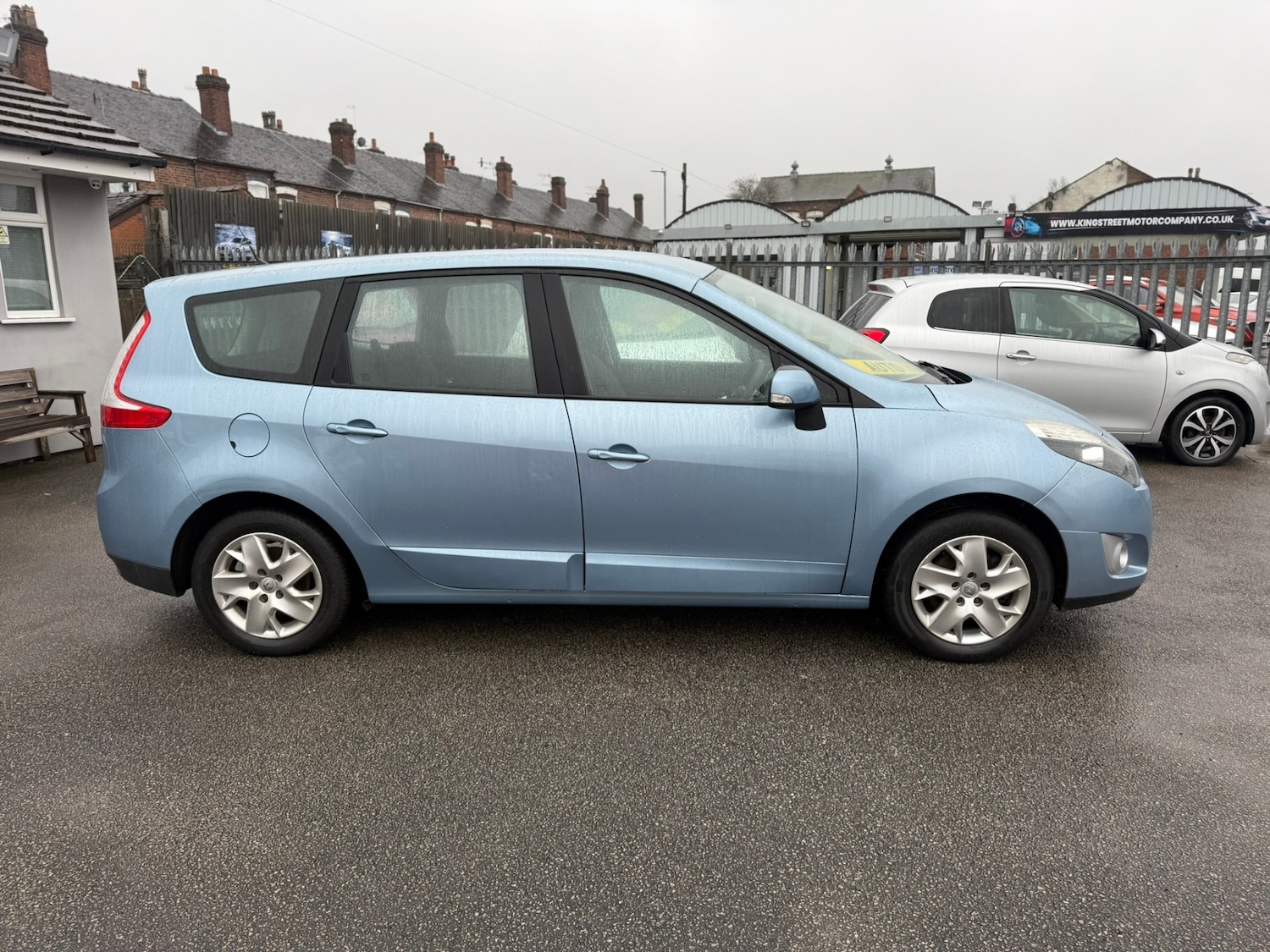 Used Renault Grand Scenic 2011 for sale - 77274680: Photo 8
