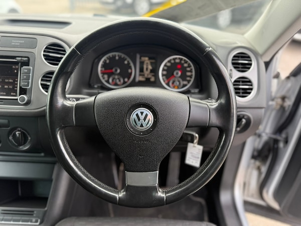 Used Volkswagen Tiguan 2009 for sale - 76207188: Photo 10