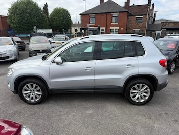 Used Volkswagen Tiguan 2009 for sale - 76207188: Photo 4