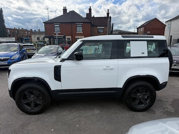 Used Land Rover Defender 2022 for sale - 78653585: Photo
