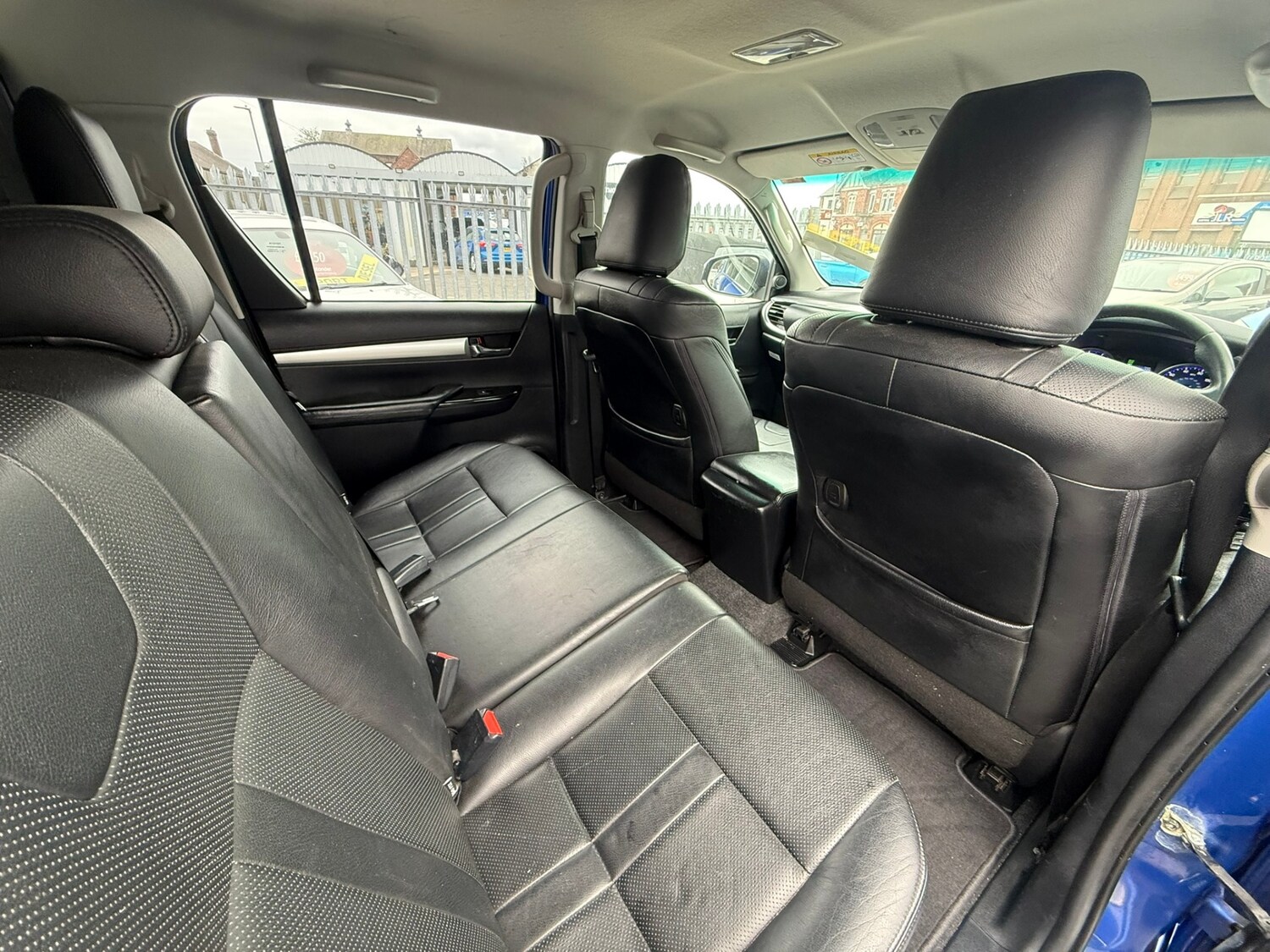 Used Toyota Hilux 2016 for sale - 78223342: Photo 18