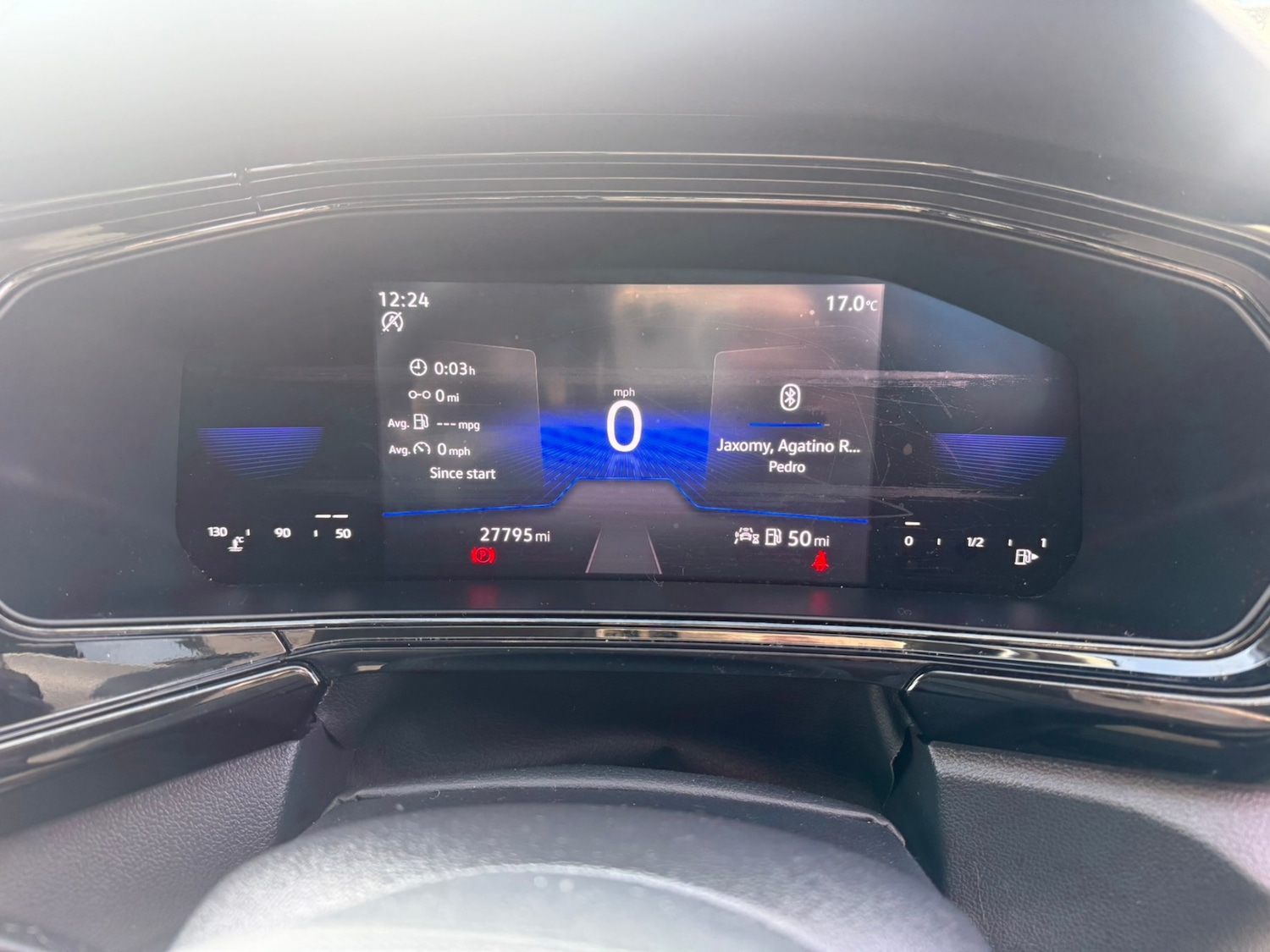 Used Volkswagen T-Cross 2023 for sale - 77974774: Photo 11