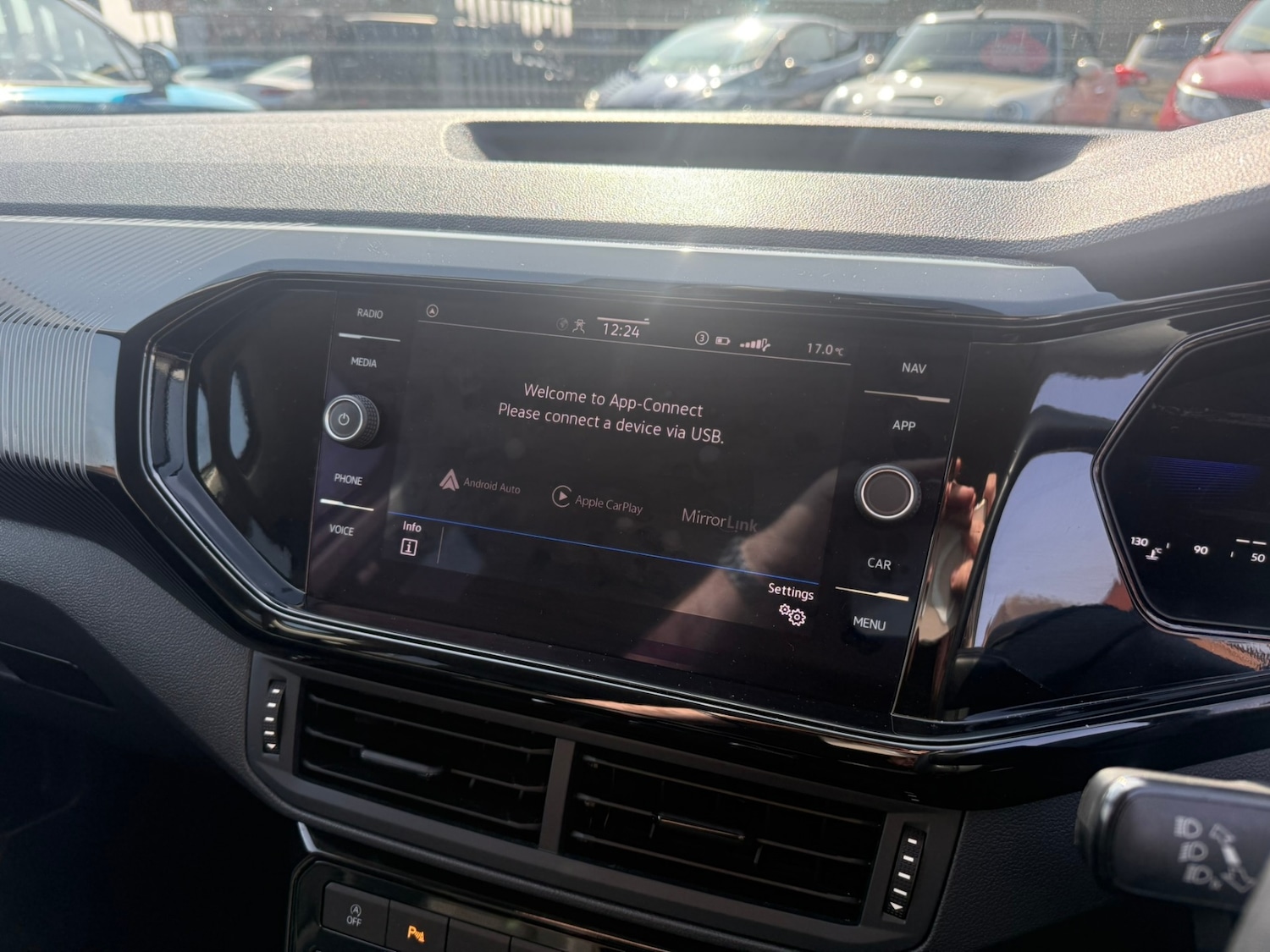 Used Volkswagen T-Cross 2023 for sale - 77974774: Photo 12