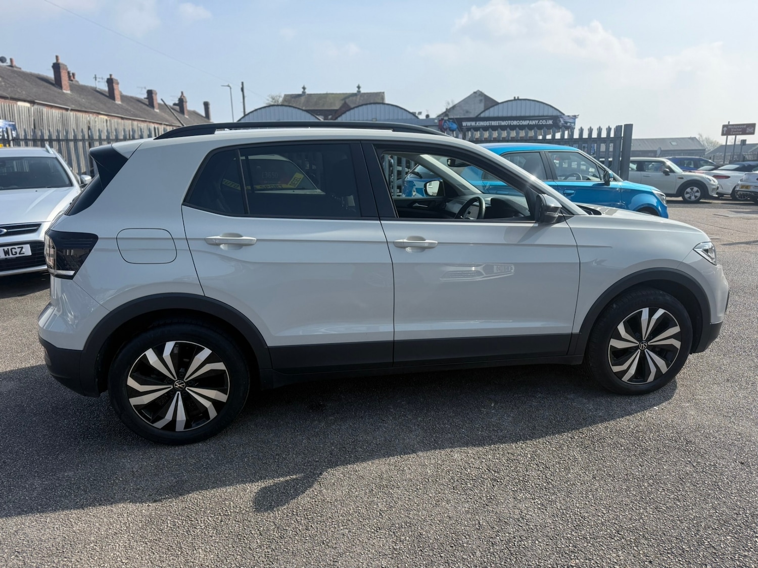 Used Volkswagen T-Cross 2023 for sale - 77974774: Photo 8