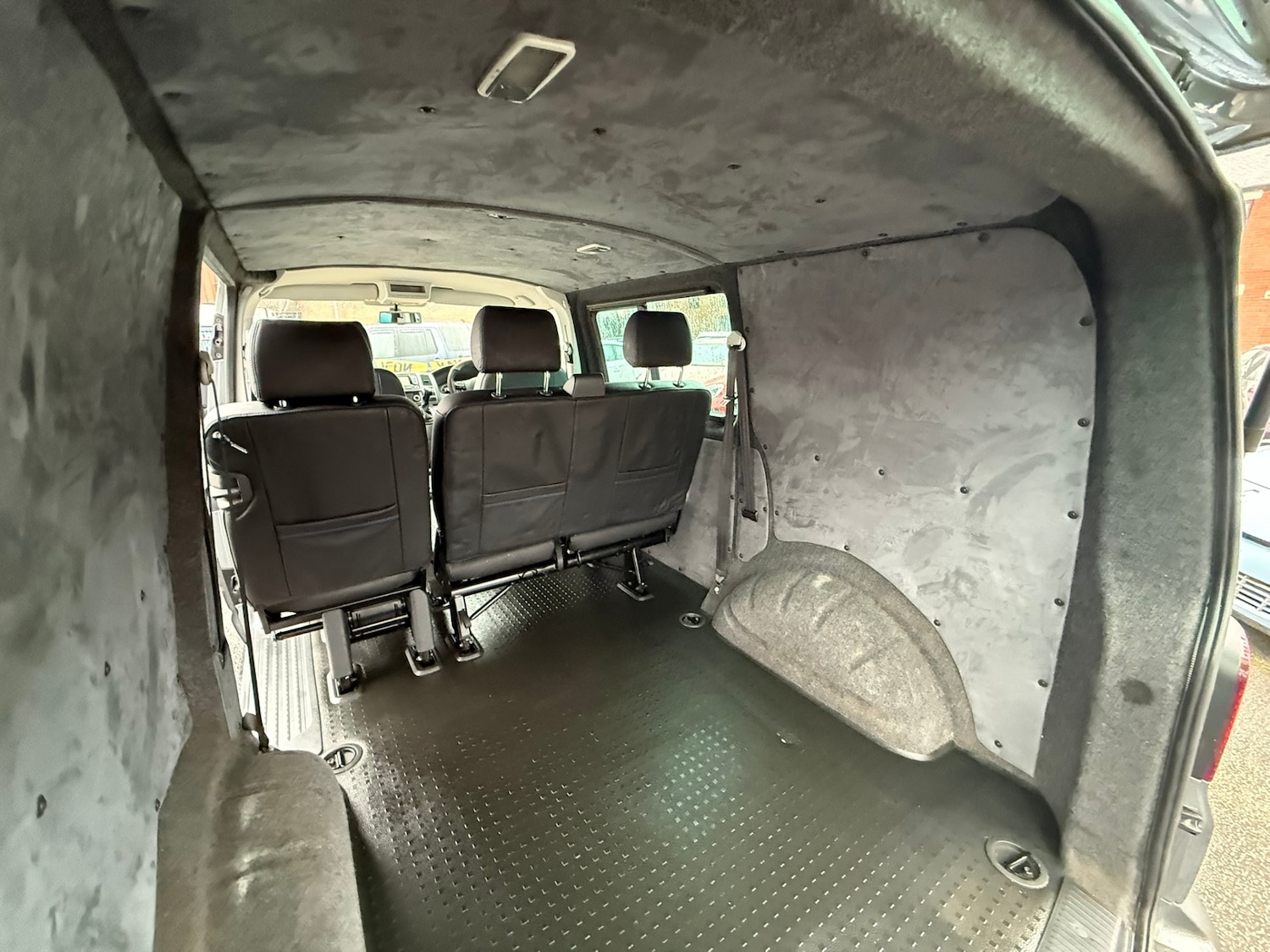 Used Volkswagen Transporter 2015 for sale - 77379274: Photo 22