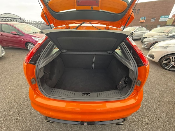 Used Ford Focus 2006 for sale - 76244029: Photo 21