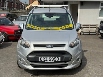 Used Ford Grand Tourneo Connect 2018 for sale - 78466187: Photo