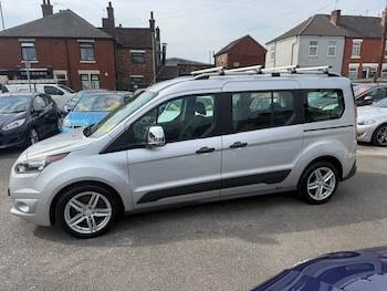 Used Ford Grand Tourneo Connect 2018 for sale - 78466187: Photo
