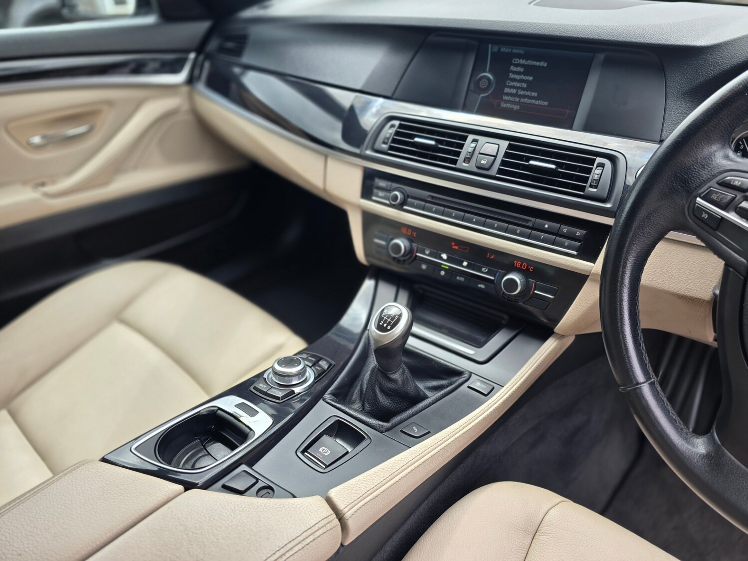 Used BMW 5 Series 2010 for sale - 77446015: Photo 15