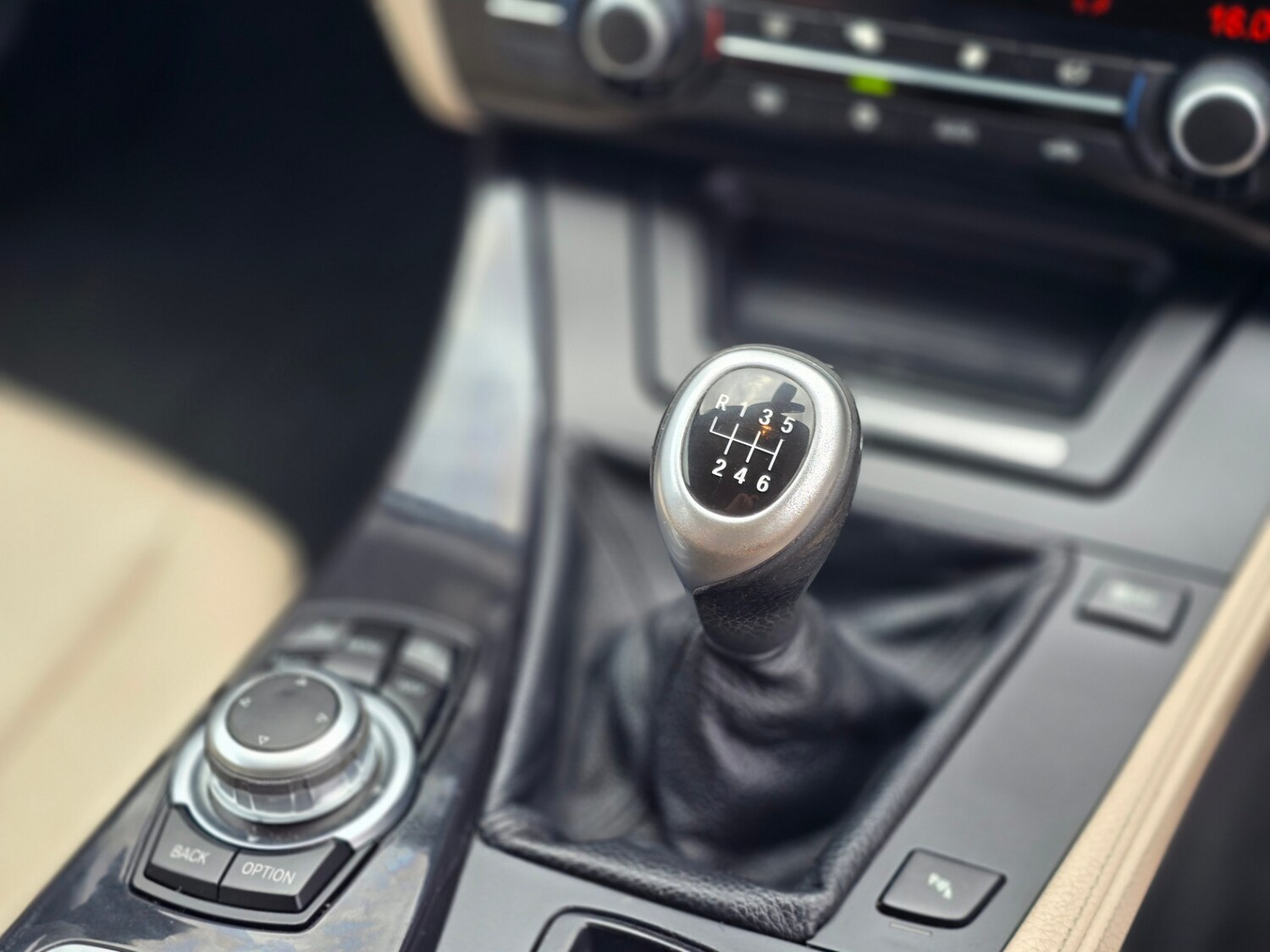 Used BMW 5 Series 2010 for sale - 77446015: Photo 27