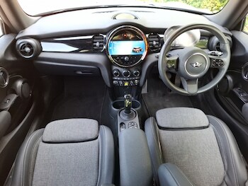 Used MINI Hatch 2023 for sale - 79311117: Photo