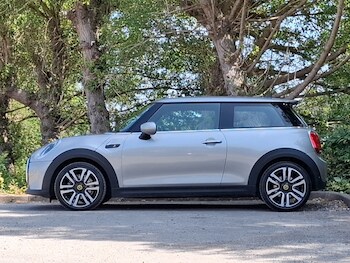 Used MINI Hatch 2023 for sale - 79311117: Photo