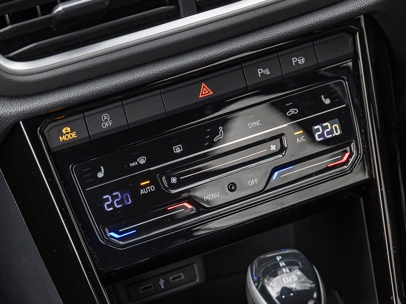 Used Volkswagen T-Roc 2022 for sale - 77697711: Photo 18