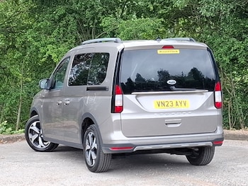 Used Ford Tourneo Connect 2023 for sale - 78767006: Photo