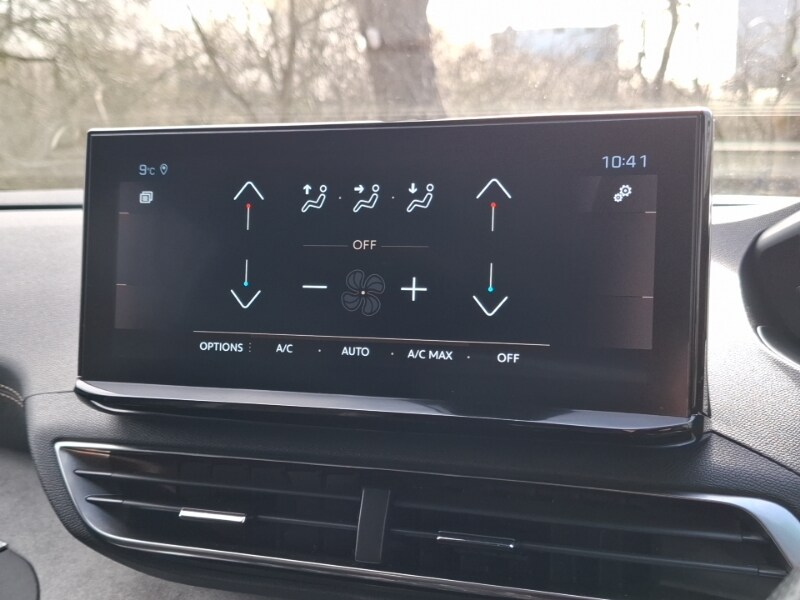 Used Peugeot 3008 2022 for sale - 77908299: Photo 13