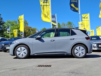 Used Volkswagen ID.3 2023 for sale - 78440719: Photo