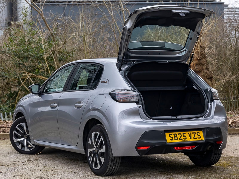 Used Peugeot 208 2025 for sale - 77697769: Photo 8