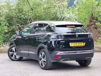 Used Peugeot 3008 2023 for sale - 78503300: Photo