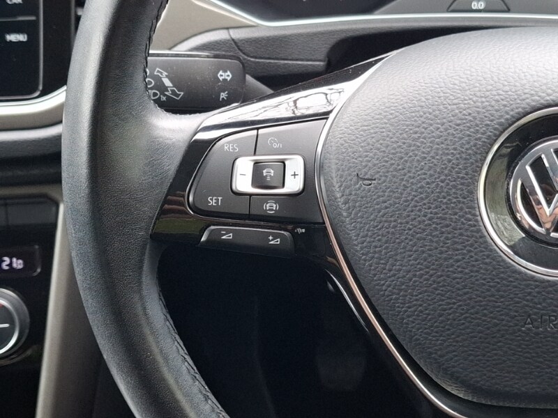 Used Volkswagen T-Roc 2019 for sale - 78178682: Photo 16