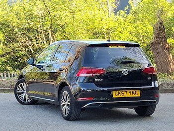 Used Volkswagen Golf 2017 for sale - 78333564: Photo