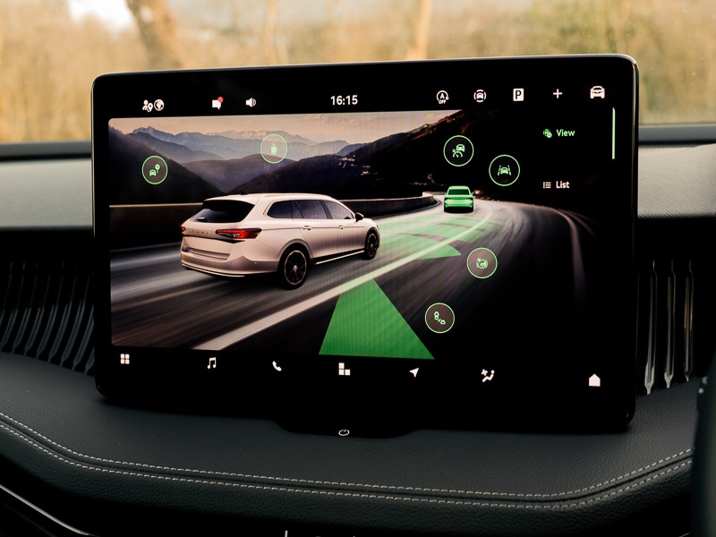 Used Skoda Superb 2024 for sale - 77697753: Photo 13