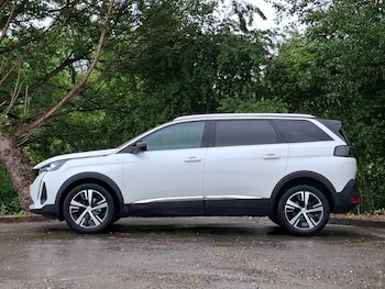 Used Peugeot 5008 2024 for sale - 78791418: Photo