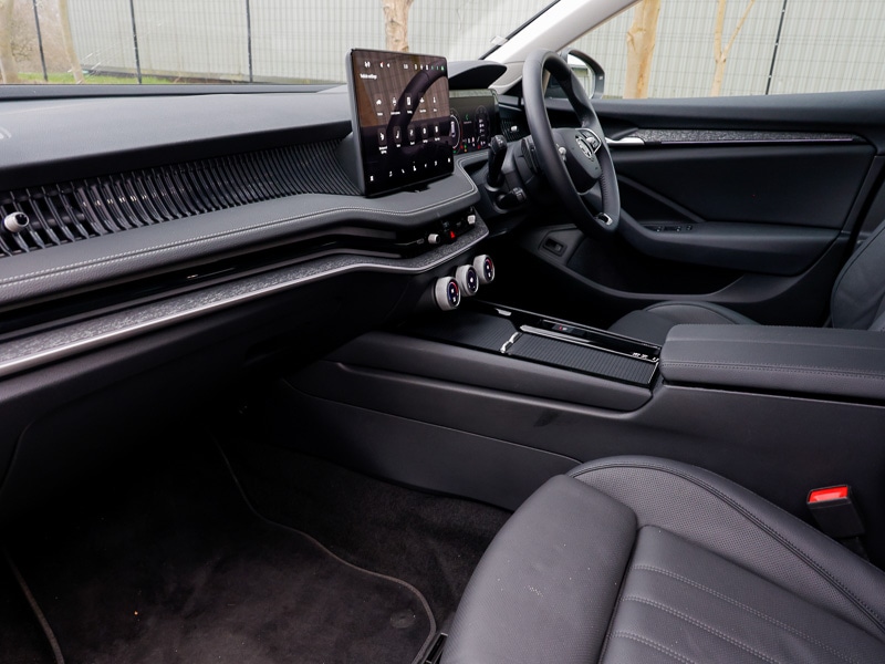 Used Skoda Superb 2024 for sale - 77697744: Photo 5