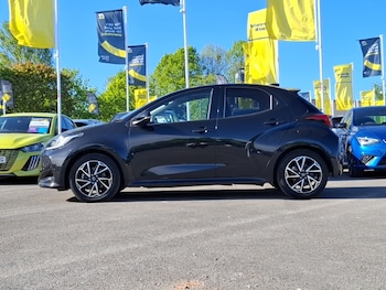 Used Toyota Yaris 2023 for sale - 78441263: Photo