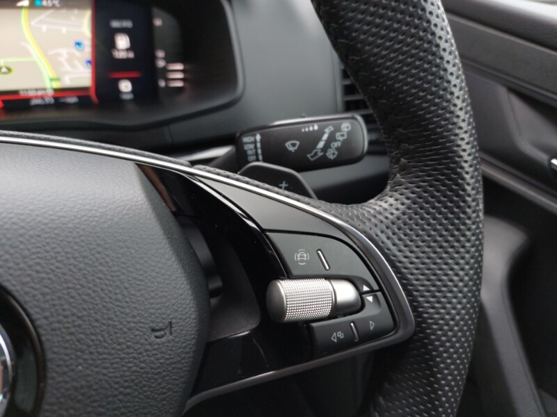 Used Skoda Karoq 2024 for sale - 77816805: Photo 19