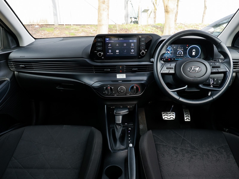 Used Hyundai BAYON 2023 for sale - 77969402: Photo 2