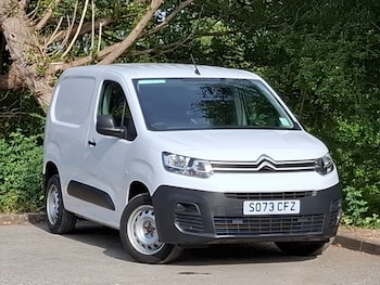 Used Citroen Berlingo 2024 for sale - 79411560: Photo