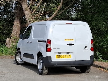 Used Citroen Berlingo 2024 for sale - 79411560: Photo