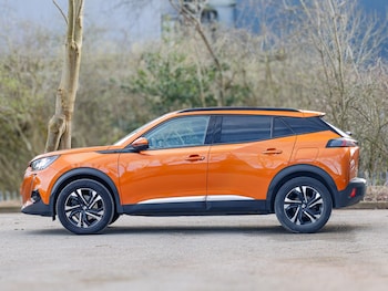 Used Peugeot 2008 2021 for sale - 79452000: Photo