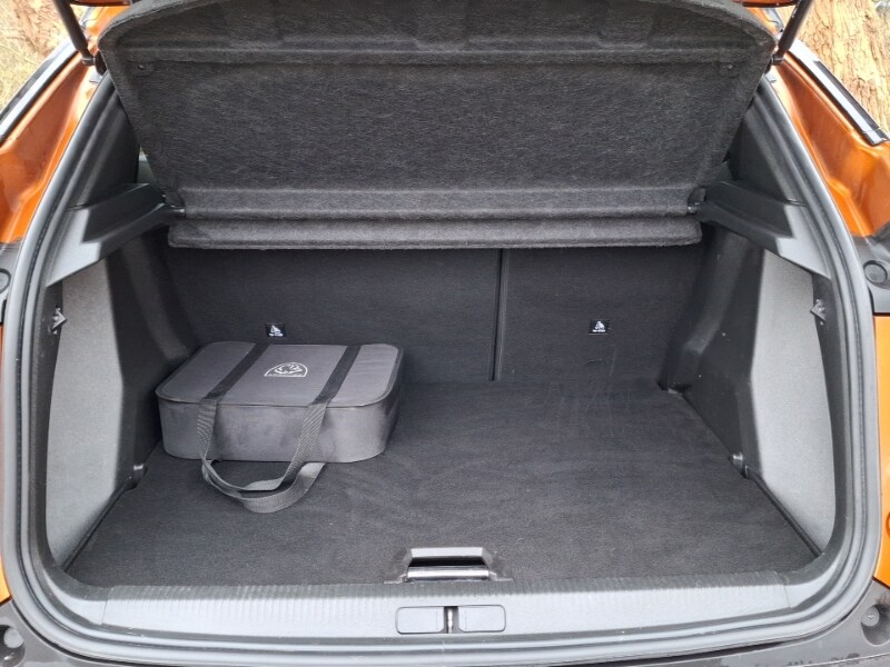 Used Peugeot 2008 2022 for sale - 77816632: Photo 8