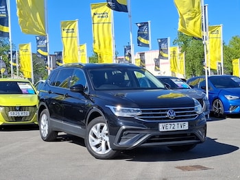 Used Volkswagen Tiguan Allspace 2023 for sale - 78617404: Photo
