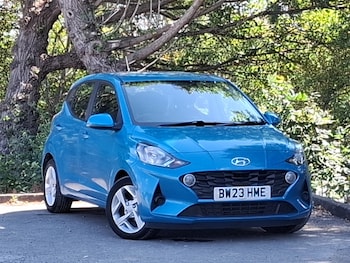 Used Hyundai i10 2023 for sale - 79433513: Photo