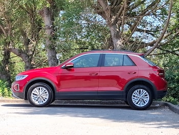 Used Volkswagen T-Roc 2023 for sale - 79406968: Photo