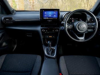 Used Toyota Yaris Cross 2022 for sale - 78046564: Photo