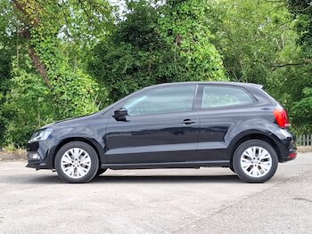 Used Volkswagen Polo 2015 for sale - 78647642: Photo