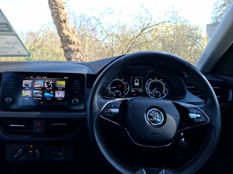 Used Skoda Scala 2023 for sale - 77933010: Photo 2