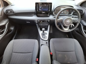 Used Toyota Yaris 2023 for sale - 79175954: Photo