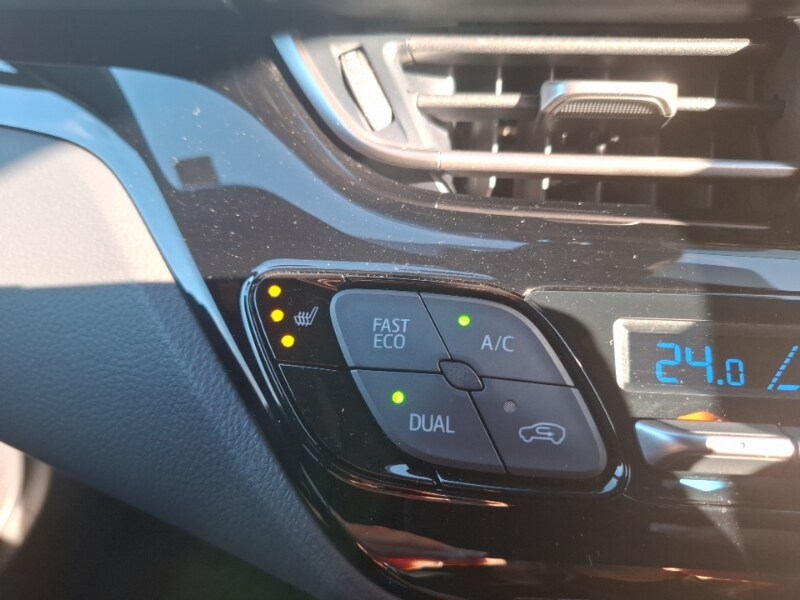 Used Toyota C-HR 2023 for sale - 77938976: Photo 10